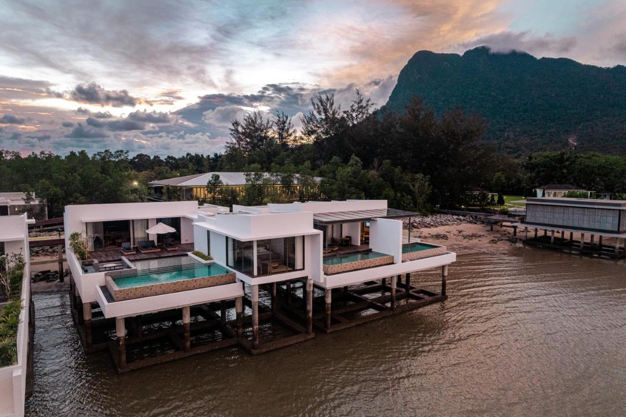 Cove 55 Hotel Santubong Eksteriør billede