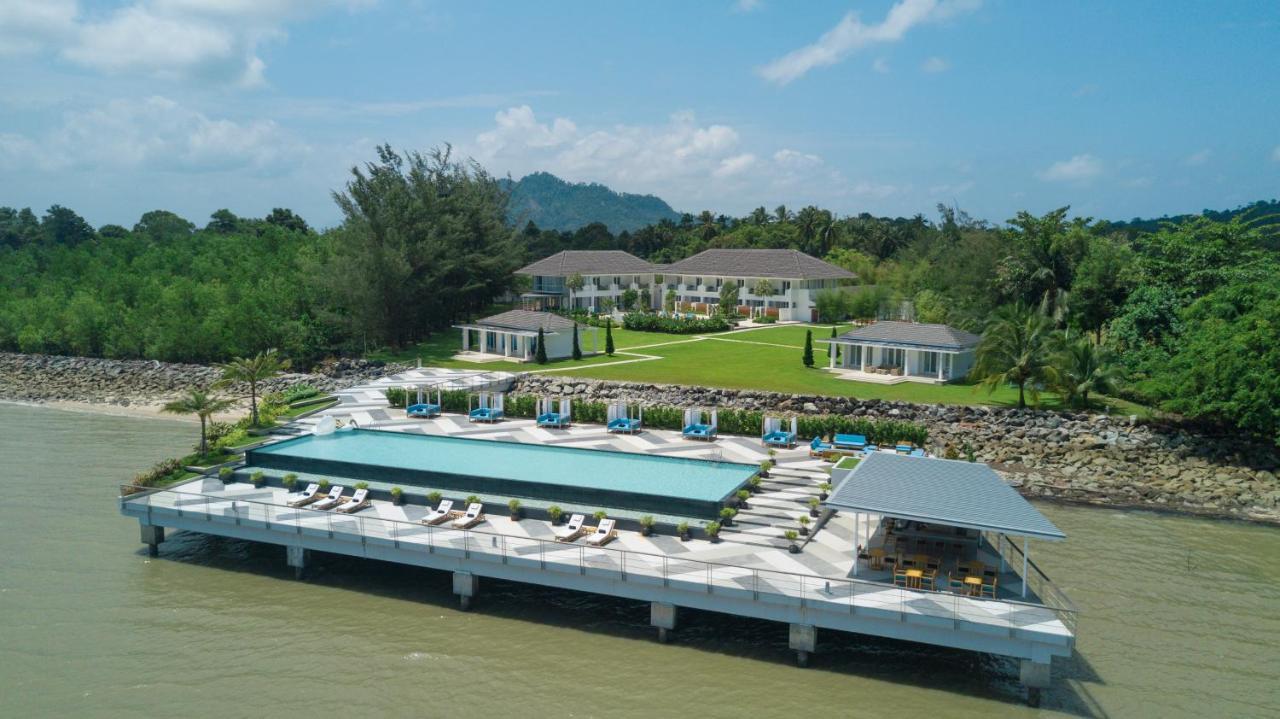 Cove 55 Hotel Santubong Eksteriør billede
