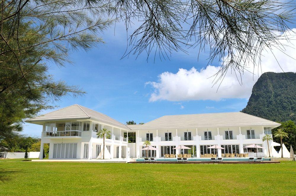 Cove 55 Hotel Santubong Eksteriør billede